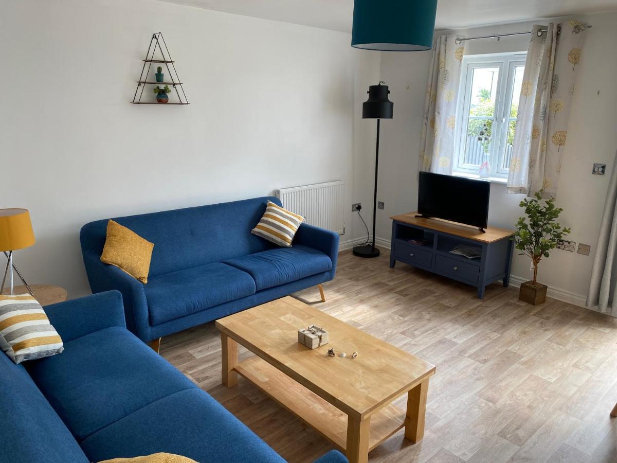 Stylish 3 Bed Home With Allocated Parking For 2 Liskeard Εξωτερικό φωτογραφία